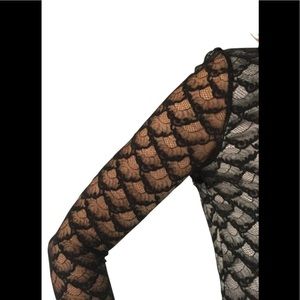 Diane VonFurstenburg black lace long sleeve blouse